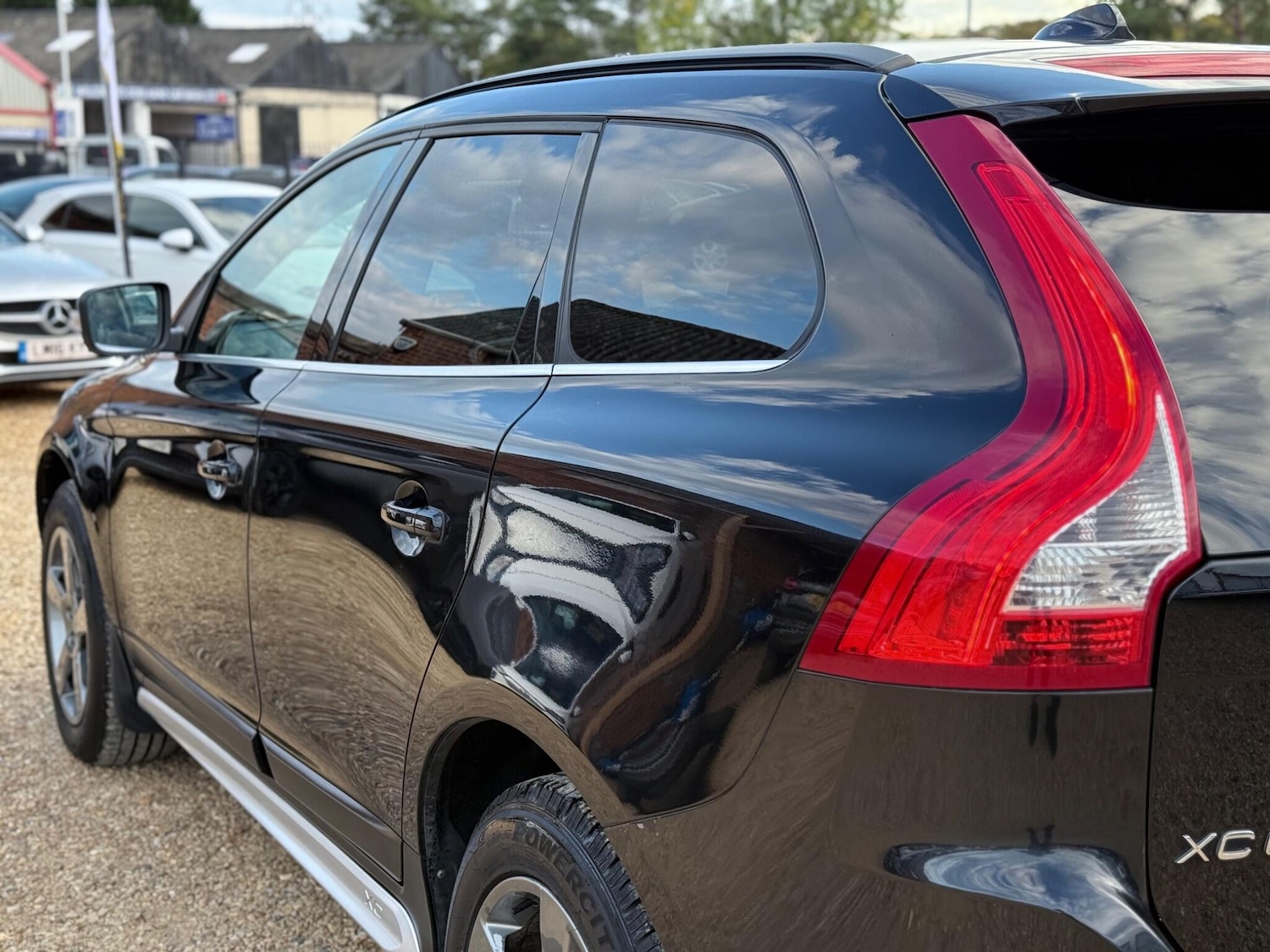 Used Volvo XC60 2012 for sale - 76099401: Photo 10