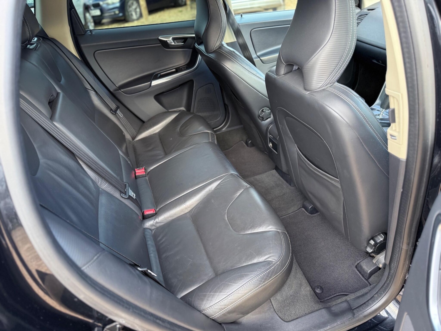 Used Volvo XC60 2012 for sale - 76099401: Photo 19