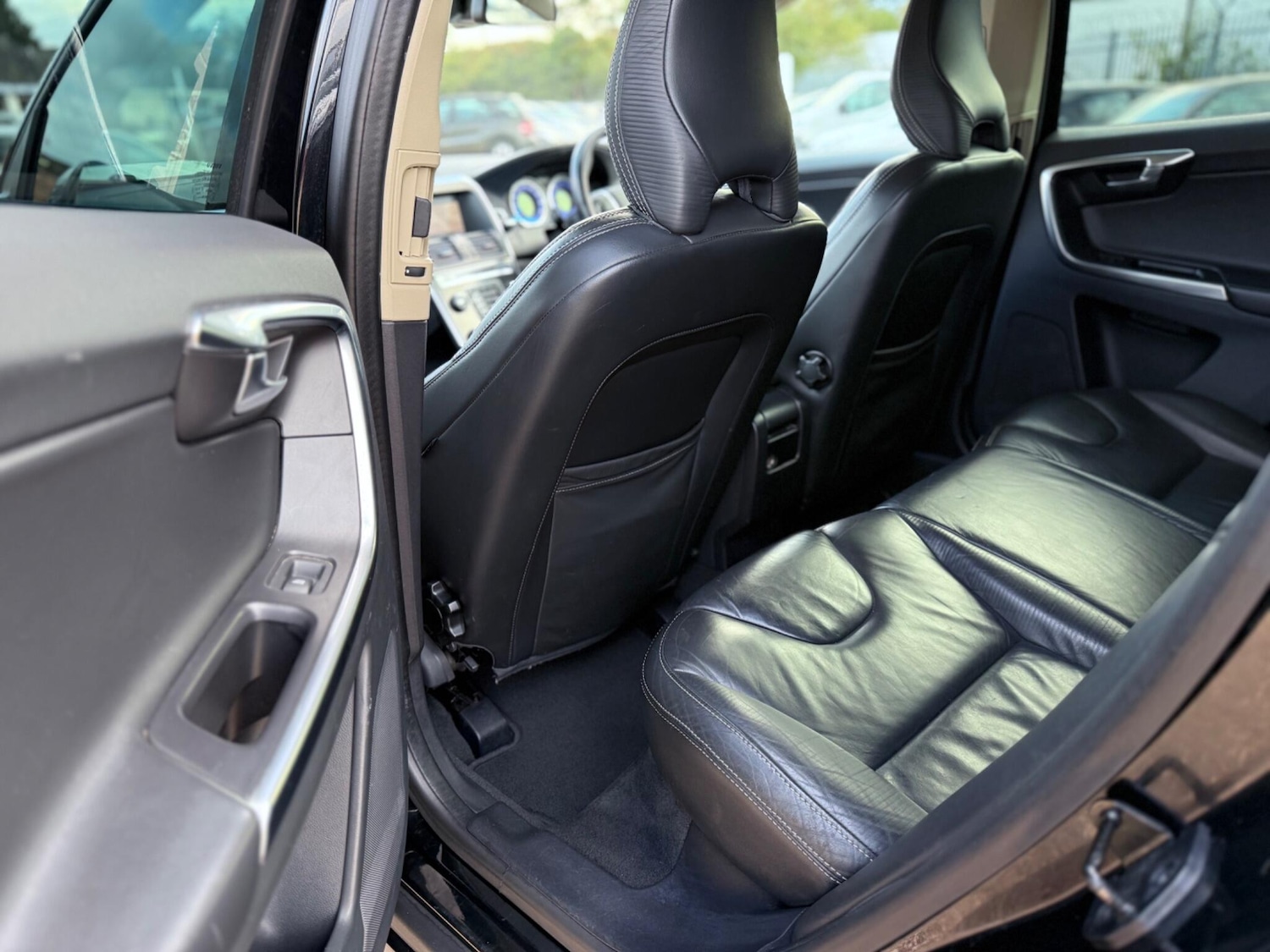 Used Volvo XC60 2012 for sale - 76099401: Photo 20