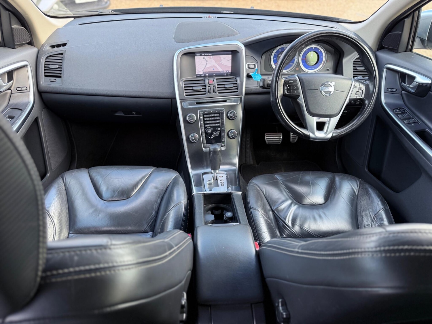 Used Volvo XC60 2012 for sale - 76099401: Photo 25