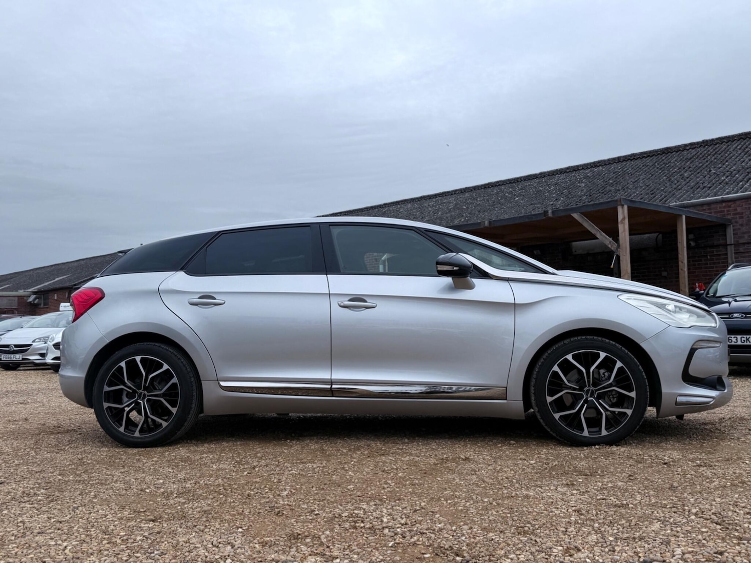 Used Citroen DS5 2014 for sale - 77565100: Photo 11