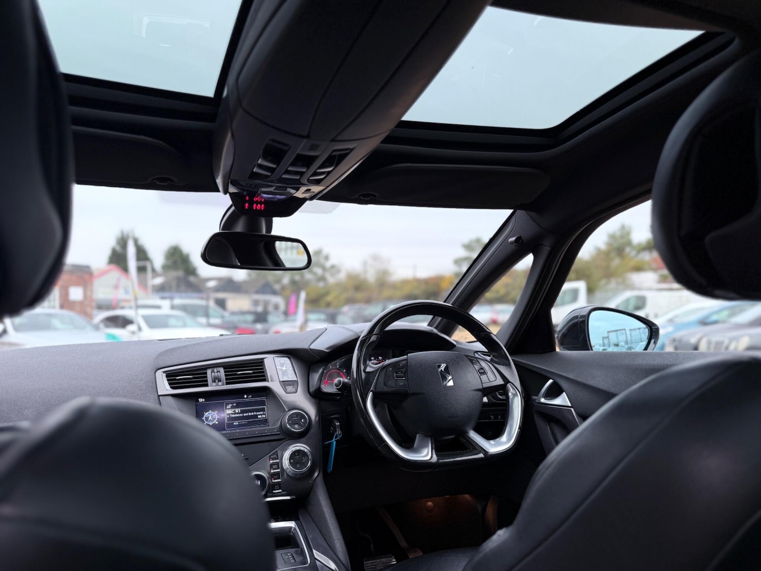 Used Citroen DS5 2014 for sale - 77565100: Photo 16