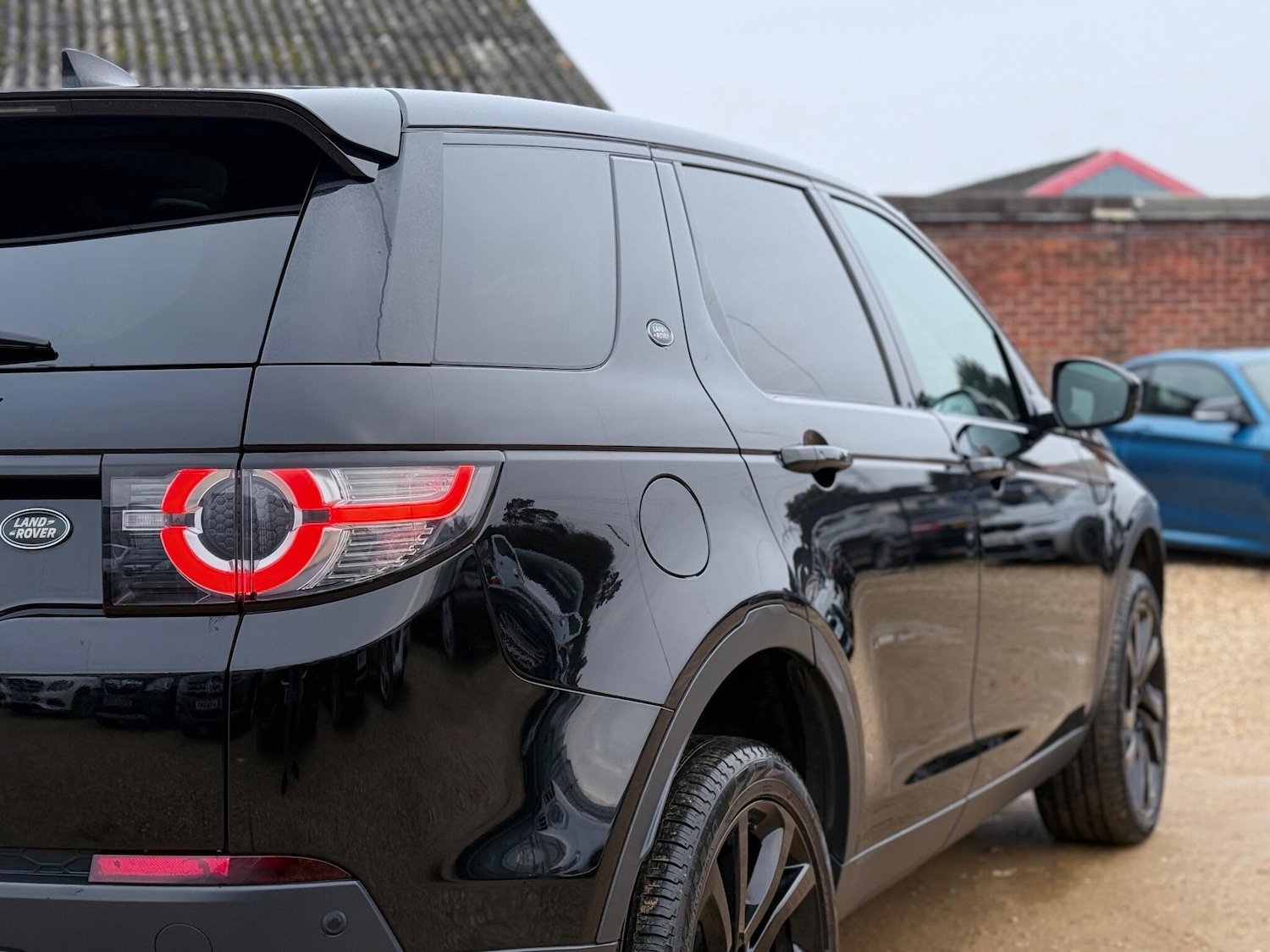 Used Land Rover Discovery Sport 2018 for sale - 77330476: Photo 13