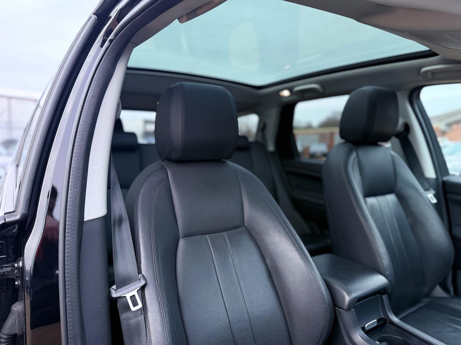 Used Land Rover Discovery Sport 2018 for sale - 77330476: Photo 18