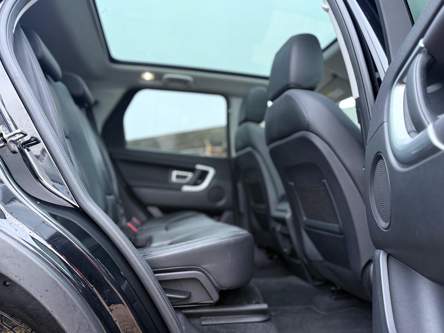 Used Land Rover Discovery Sport 2018 for sale - 77330476: Photo 19