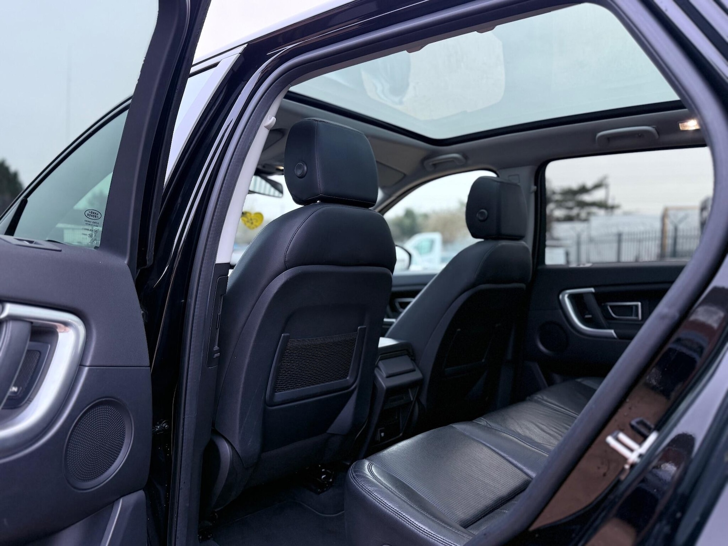 Used Land Rover Discovery Sport 2018 for sale - 77330476: Photo 21