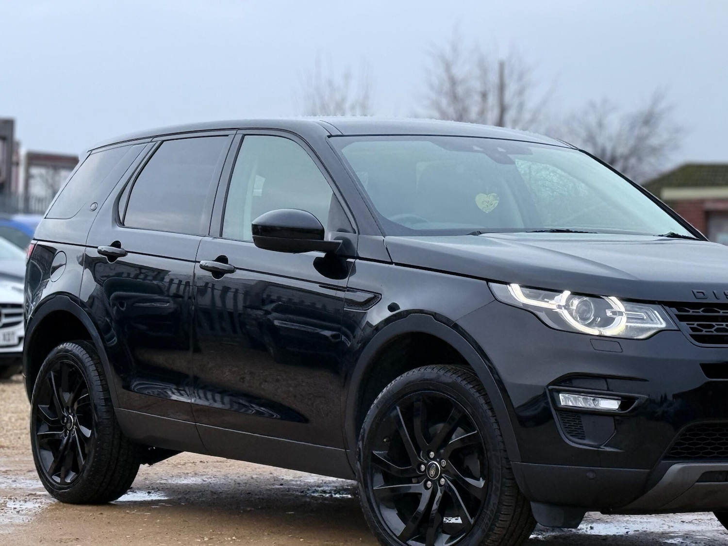 Used Land Rover Discovery Sport 2018 for sale - 77330476: Photo 5