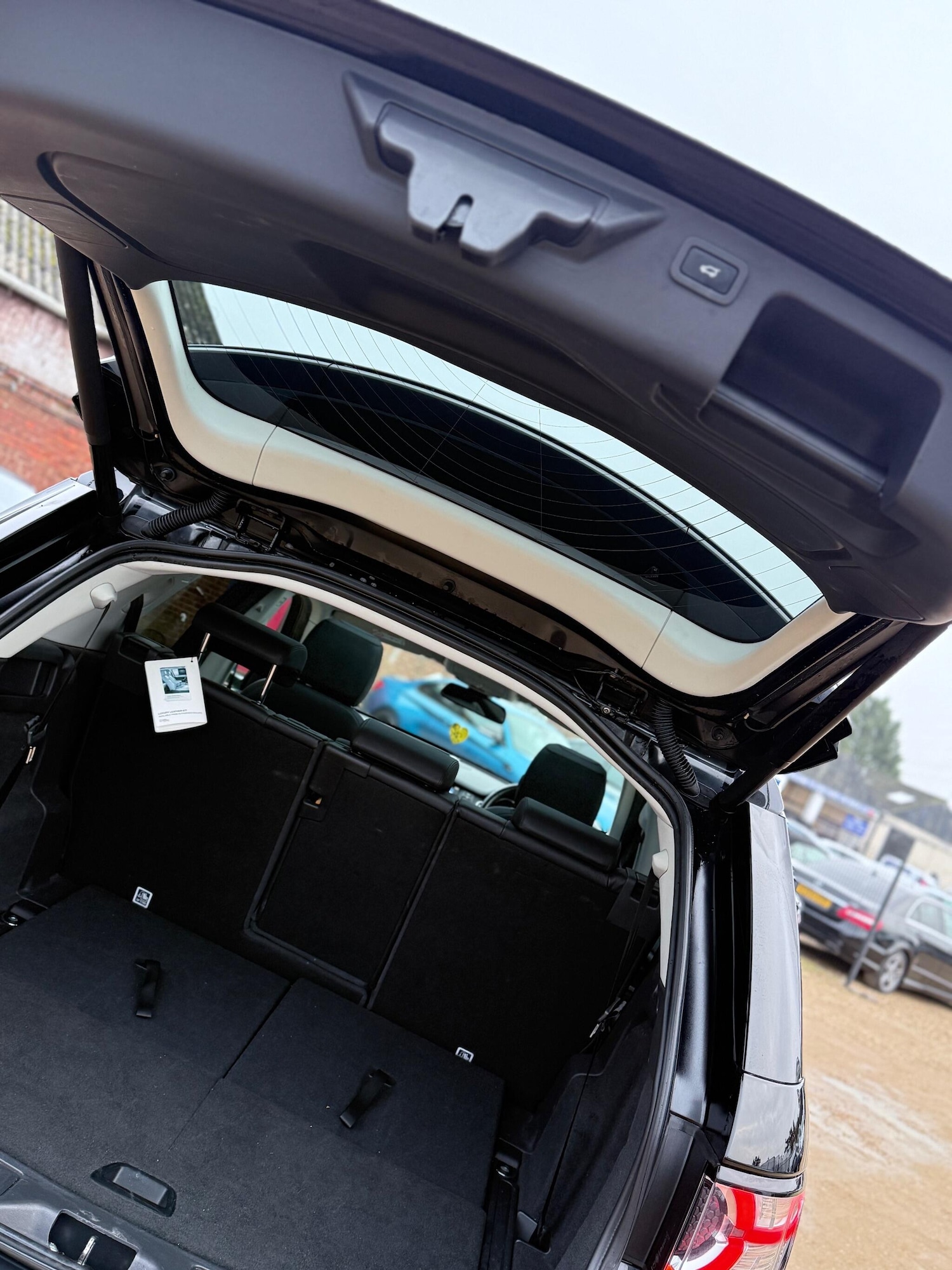 Used Land Rover Discovery Sport 2018 for sale - 77330476: Photo 50