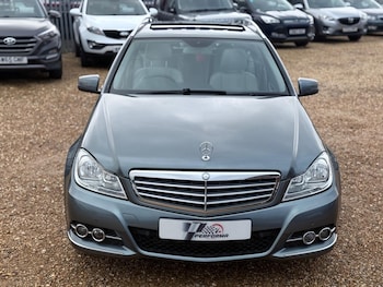 Used Mercedes-Benz C-Class 2011 for sale - 75991120: Photo