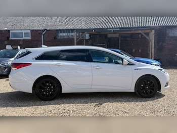 Used Hyundai i40 2016 for sale - 78348145: Photo