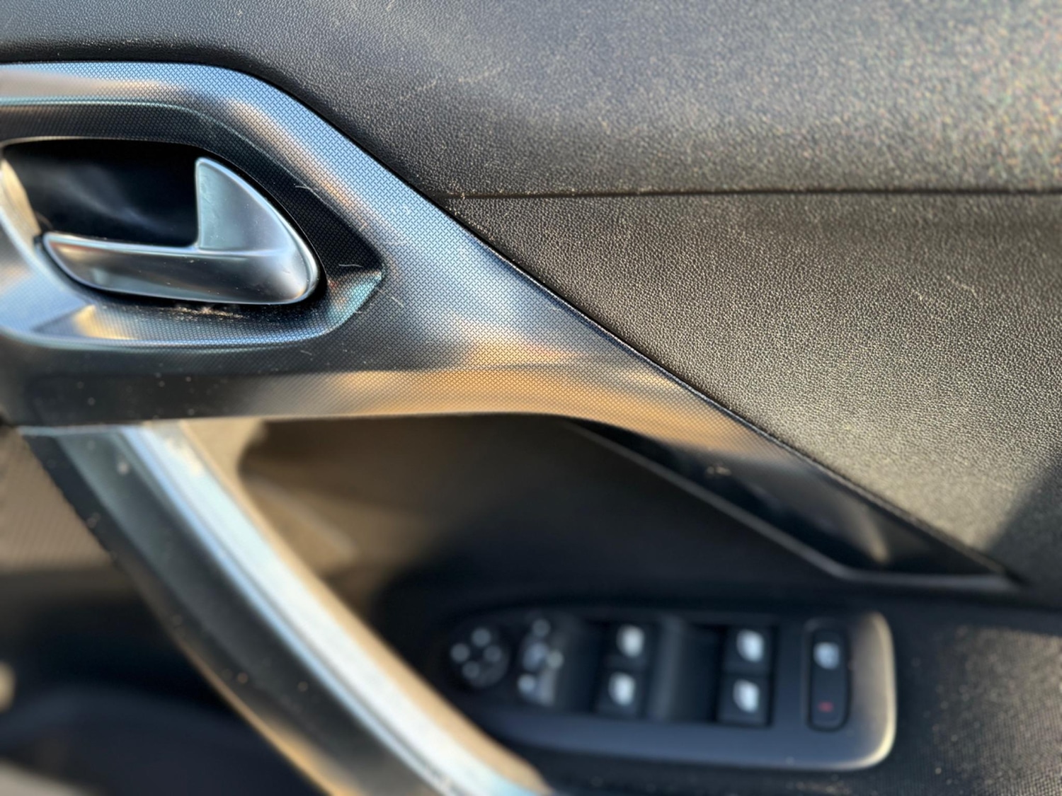 Used Peugeot 2008 2014 for sale - 76031697: Photo 18