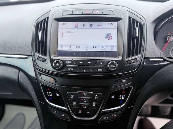Used Vauxhall Insignia 2016 for sale - 75781943: Photo 24