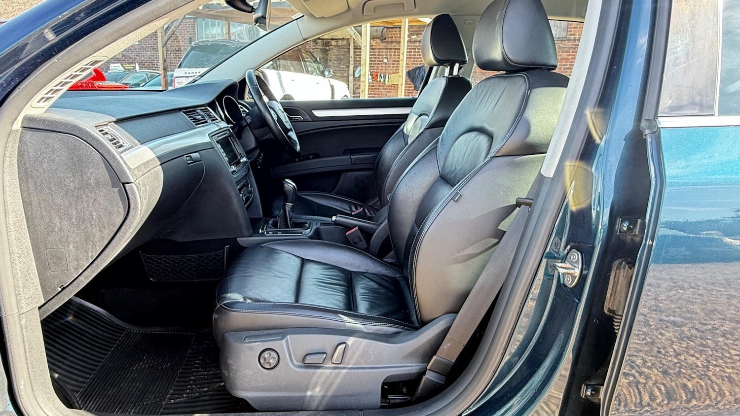 Used Skoda Superb 2012 for sale - 78058573: Photo 27