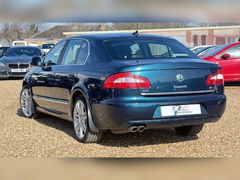 Used Skoda Superb 2012 for sale - 78058573: Photo