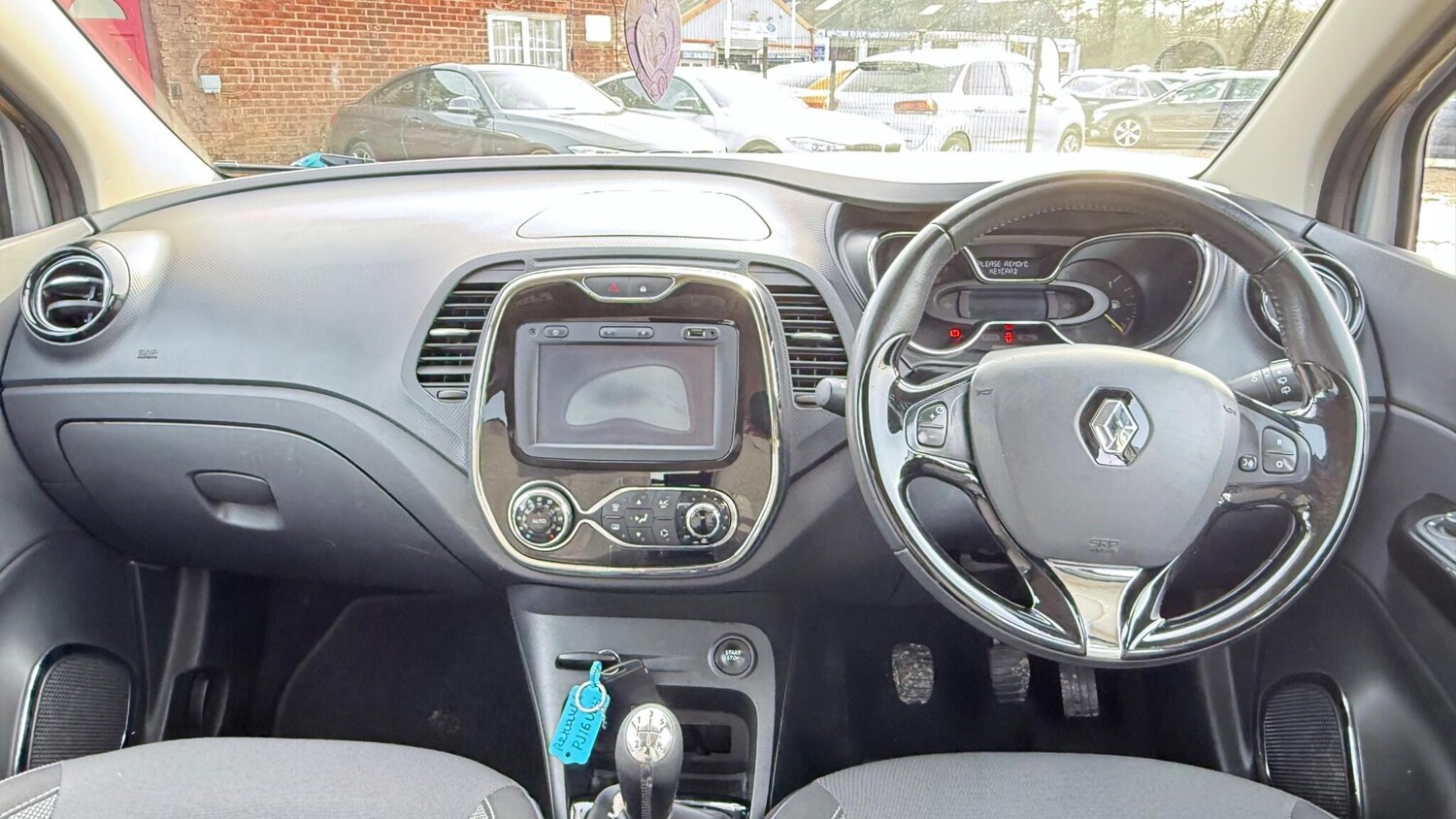 Used Renault Captur for sale - 77586379: Photo 16