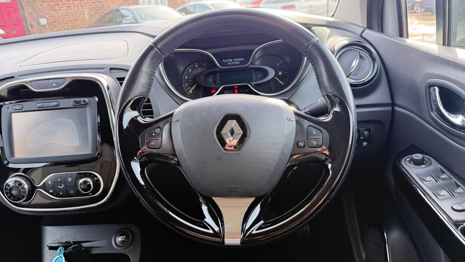 Used Renault Captur for sale - 77586379: Photo 36