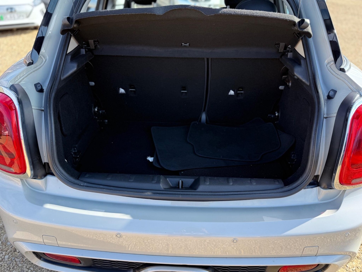Used MINI Hatch 2017 for sale - 76099564: Photo 16