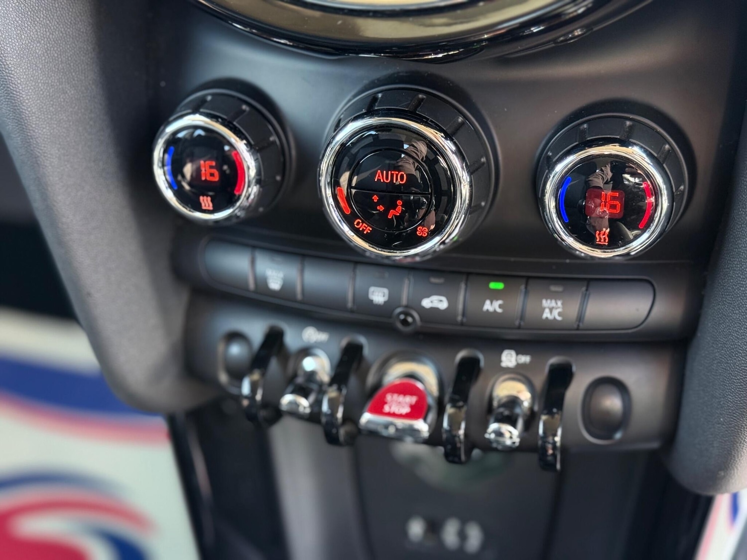 Used MINI Hatch 2017 for sale - 76099564: Photo 29
