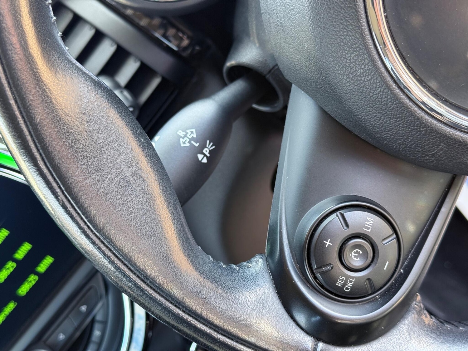 Used MINI Hatch 2017 for sale - 76099564: Photo 30