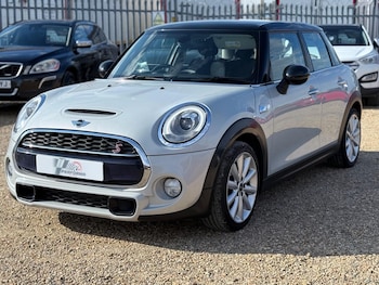 Used MINI Hatch 2017 for sale - 76099564: Photo 3