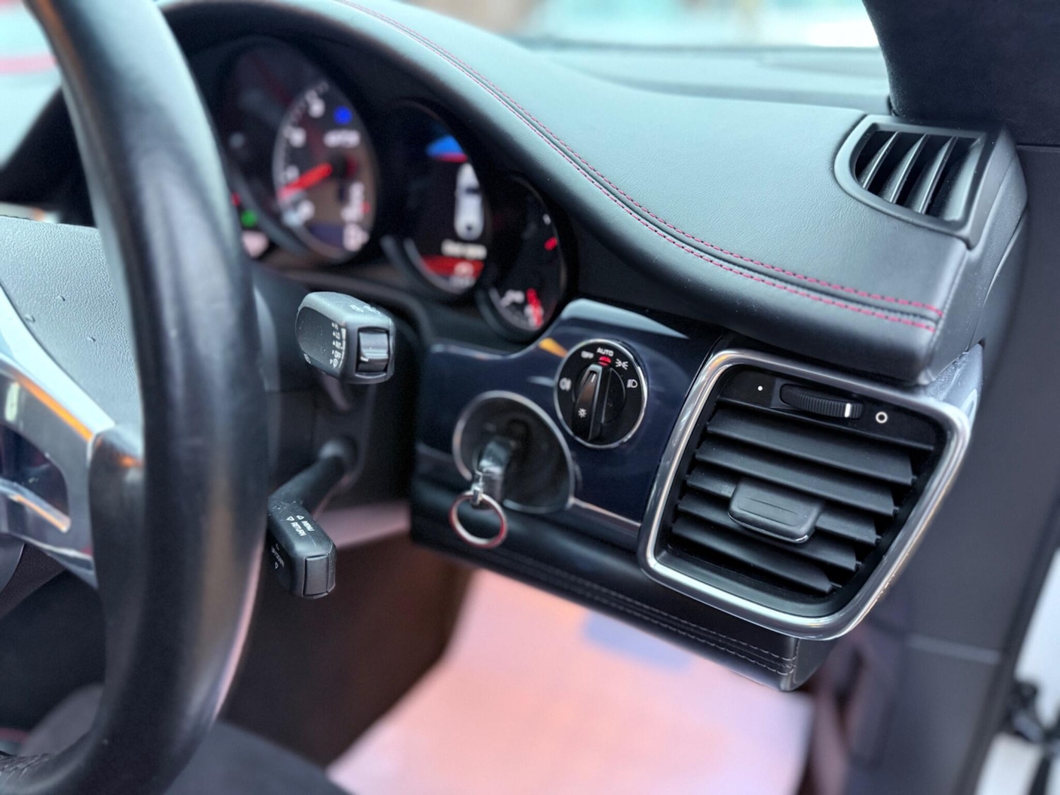 Used Porsche Panamera 2012 for sale - 76671293: Photo 21