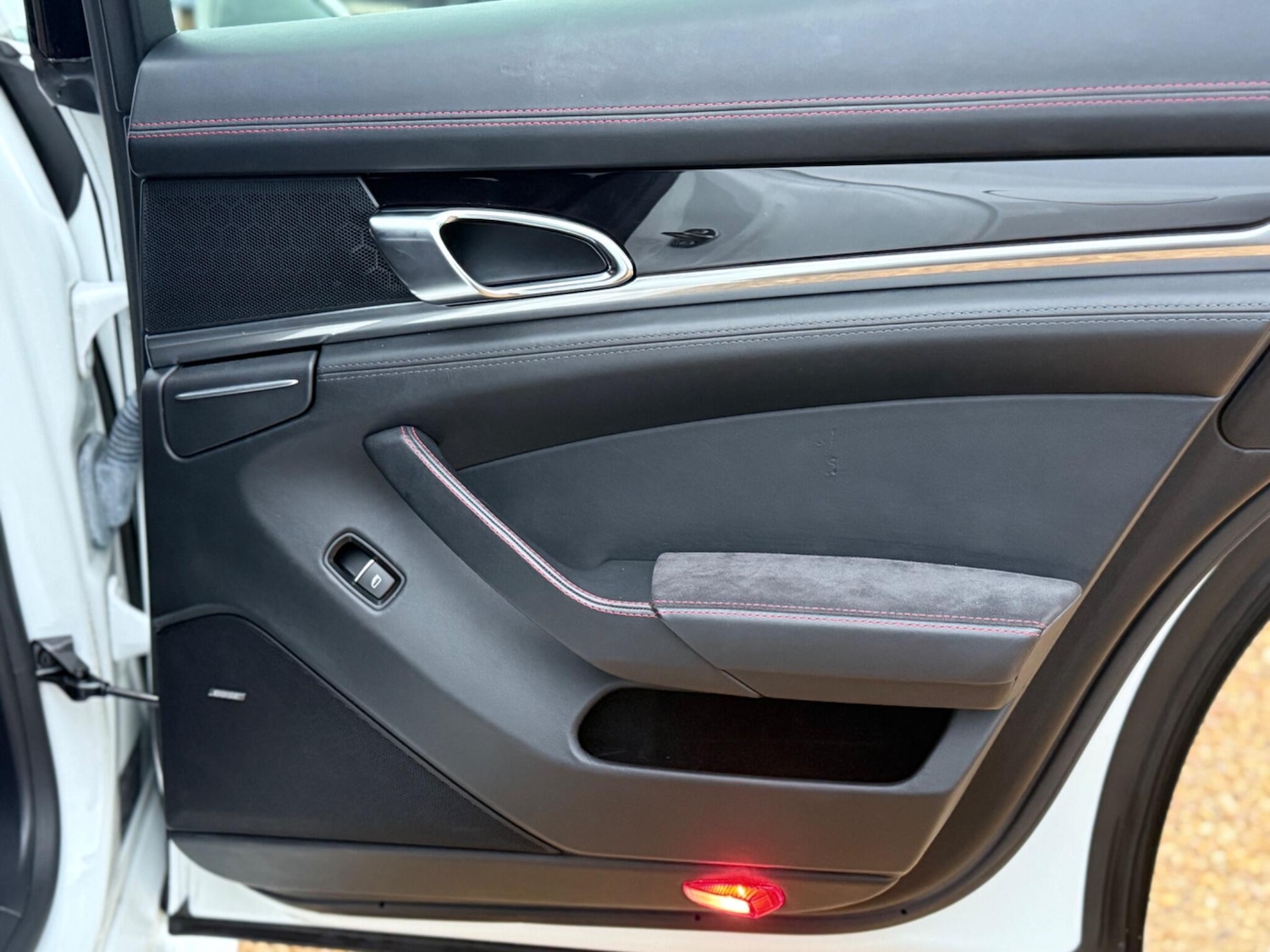 Used Porsche Panamera 2012 for sale - 76671293: Photo 27