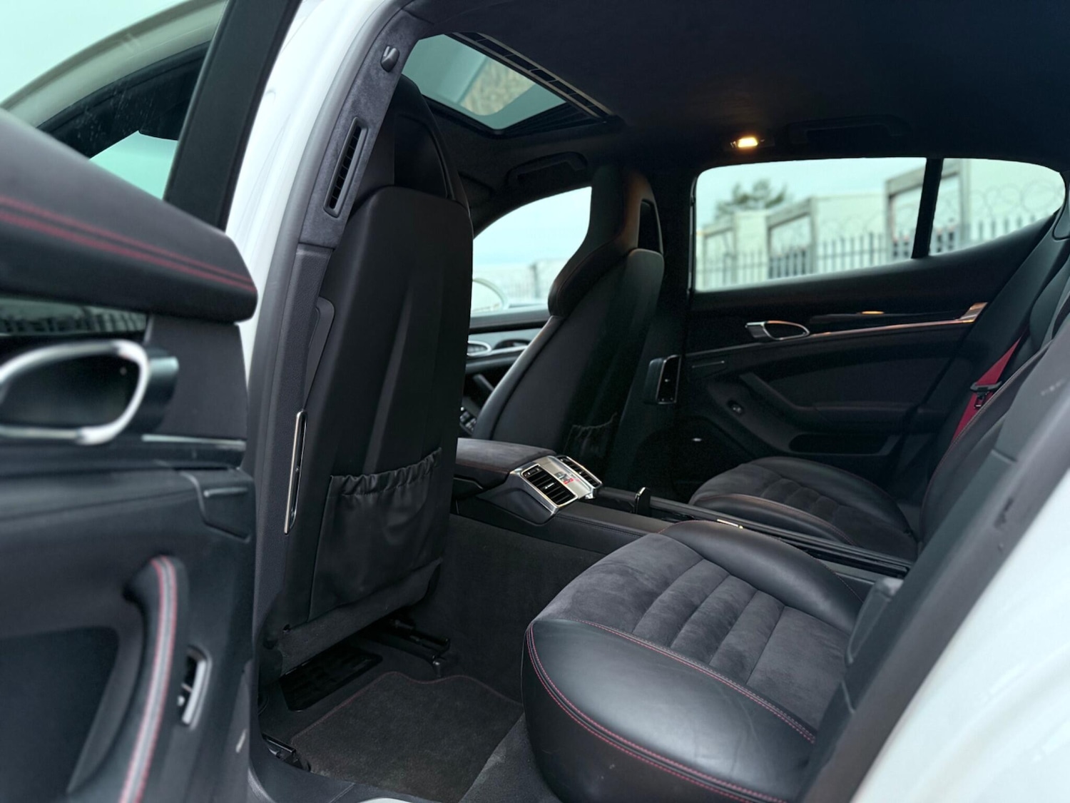 Used Porsche Panamera 2012 for sale - 76671293: Photo 49