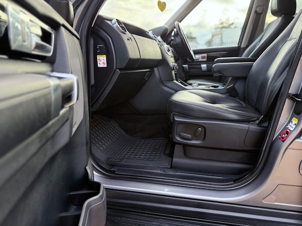Used Land Rover Discovery 4 2012 for sale - 76270958: Photo 25