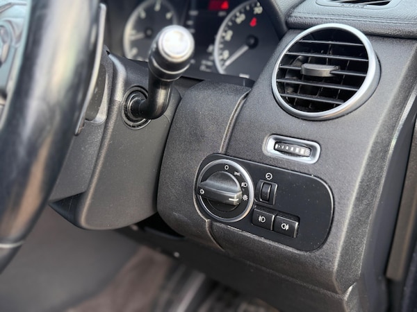 Used Land Rover Discovery 4 2012 for sale - 76270958: Photo 30