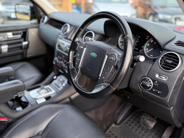 Used Land Rover Discovery 4 2012 for sale - 76270958: Photo 31