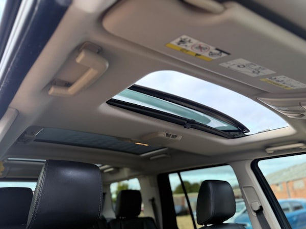 Used Land Rover Discovery 4 2012 for sale - 76270958: Photo 45