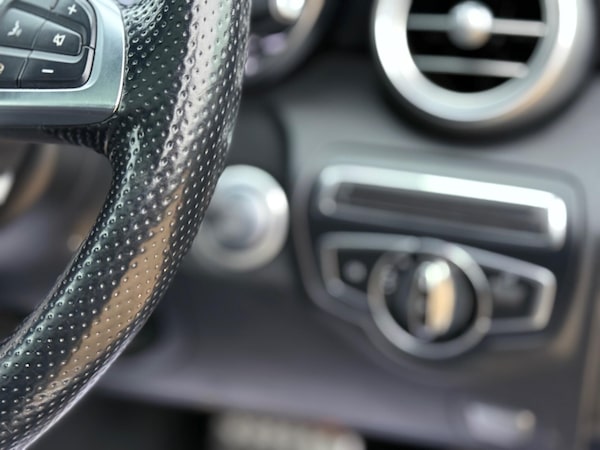 Used Mercedes-Benz C-Class 2015 for sale - 76239198: Photo 11