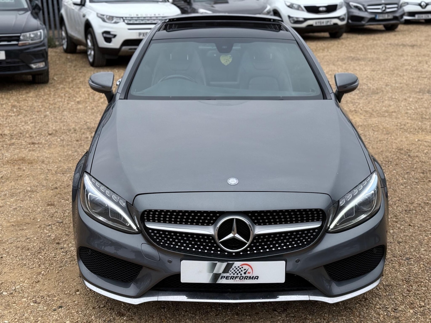 Used Mercedes-Benz C Class 2015 for sale - 76239198: Photo 2