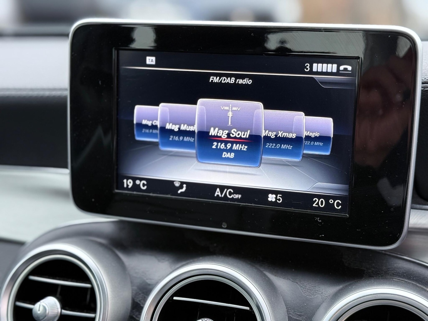 Used Mercedes-Benz C Class 2015 for sale - 76239198: Photo 21