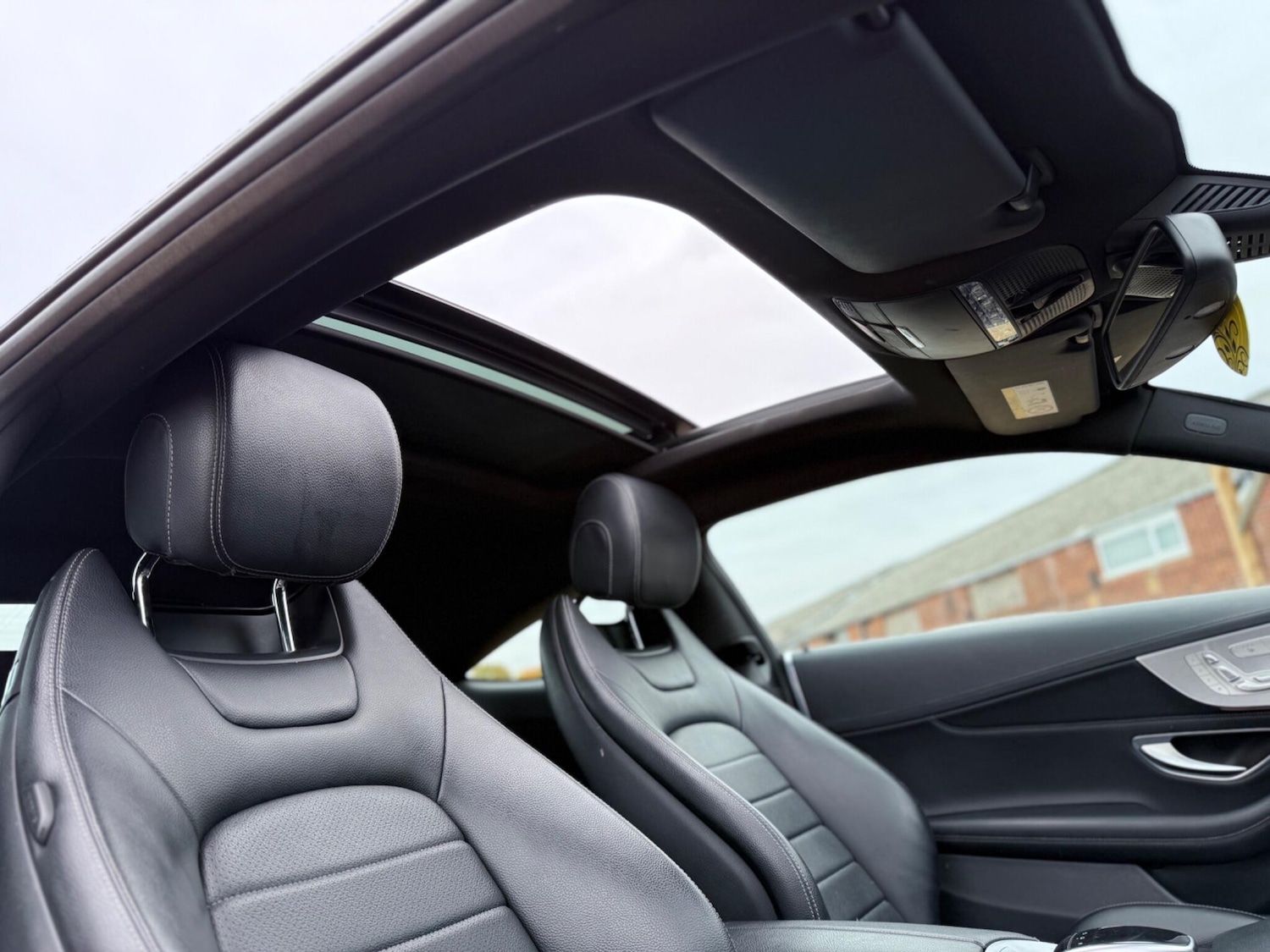 Used Mercedes-Benz C Class 2015 for sale - 76239198: Photo 30