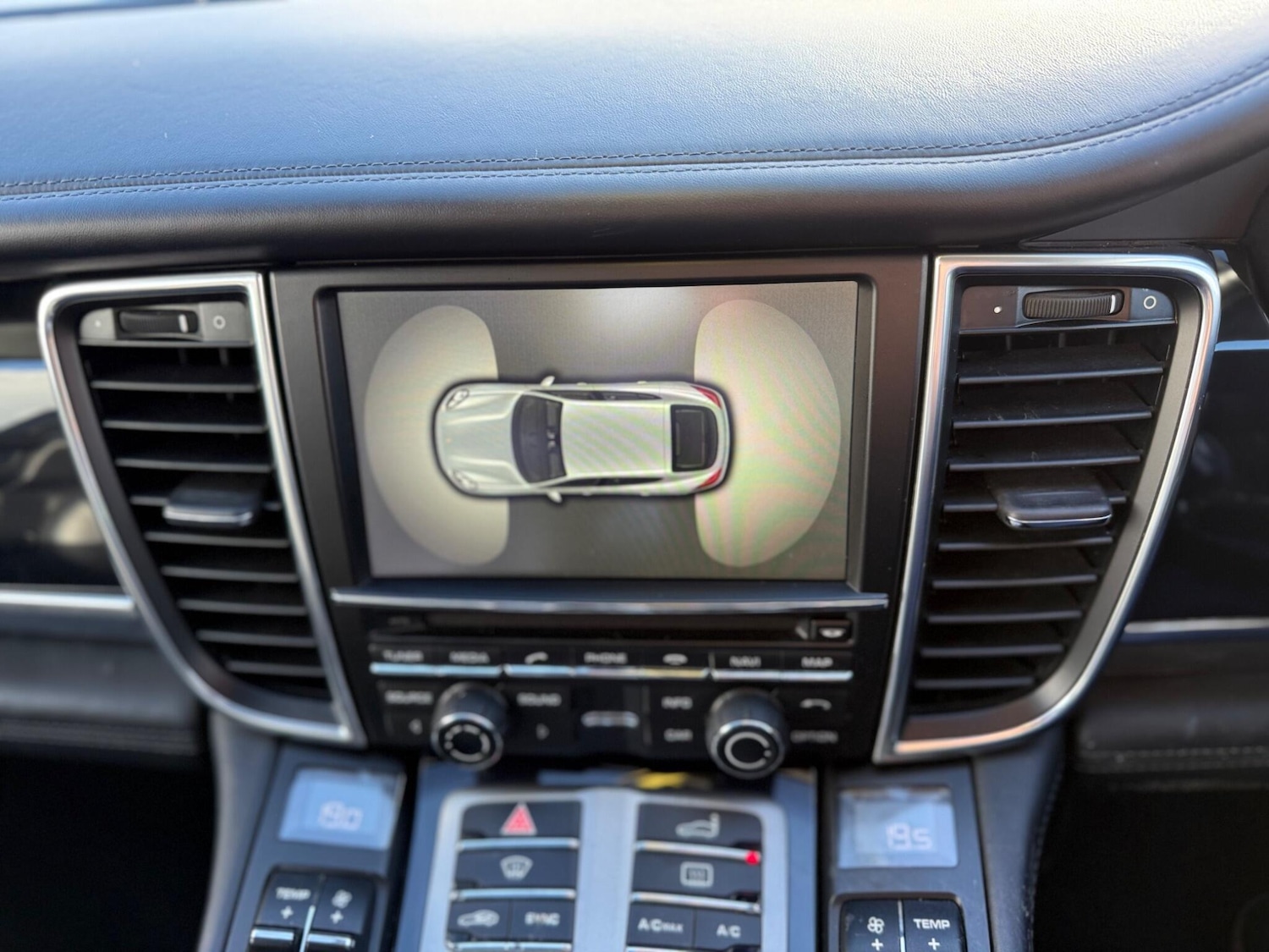 Used Porsche Panamera 2015 for sale - 76424045: Photo 26