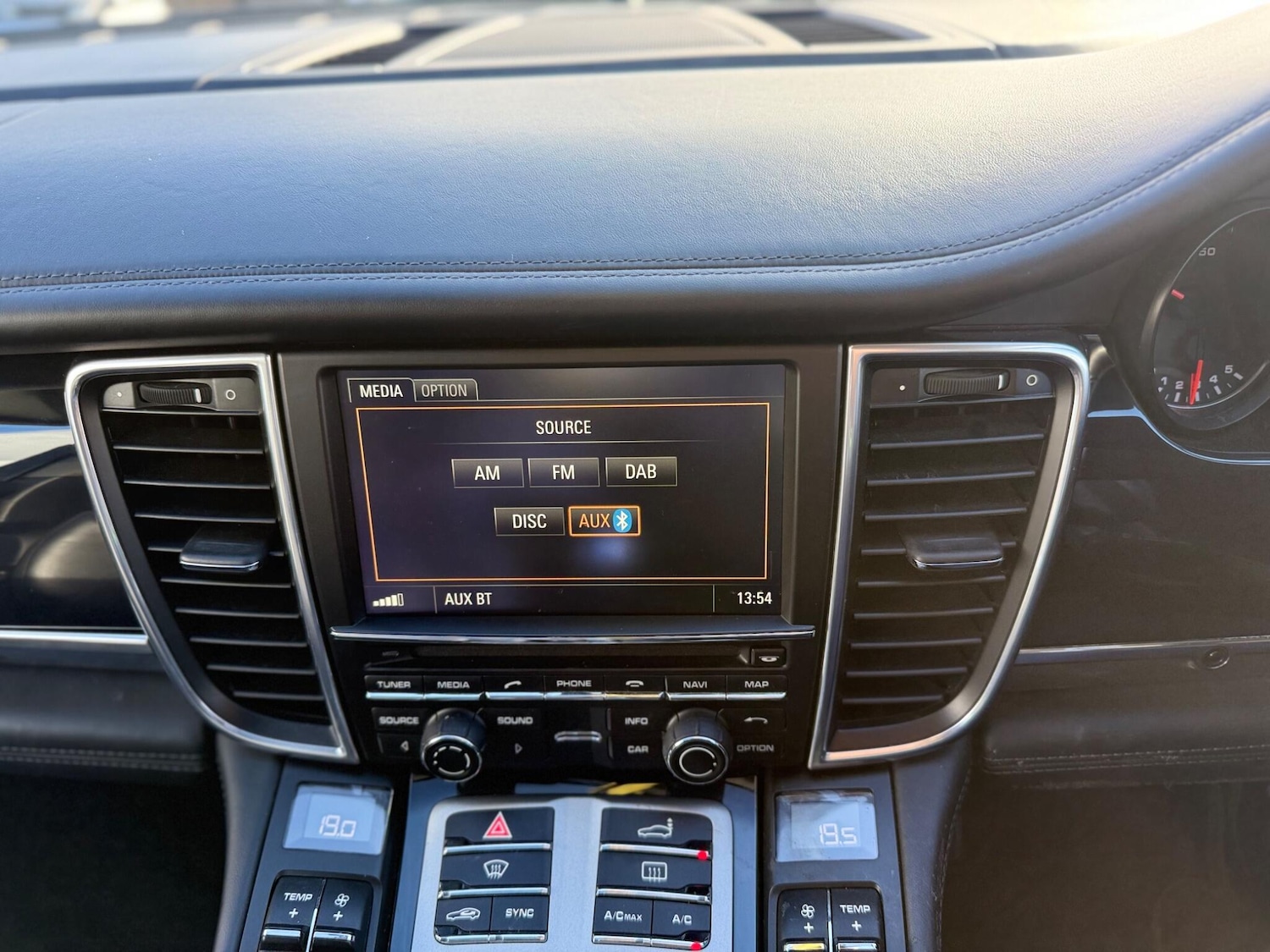 Used Porsche Panamera 2015 for sale - 76424045: Photo 28