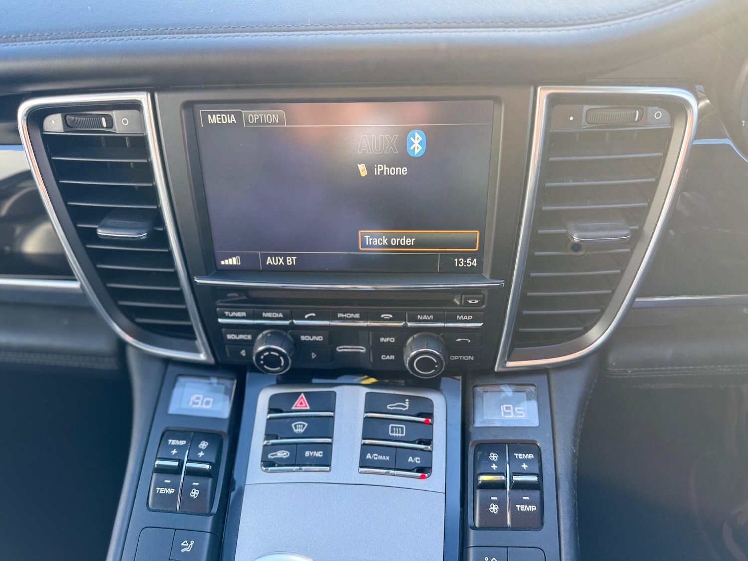 Used Porsche Panamera 2015 for sale - 76424045: Photo 29