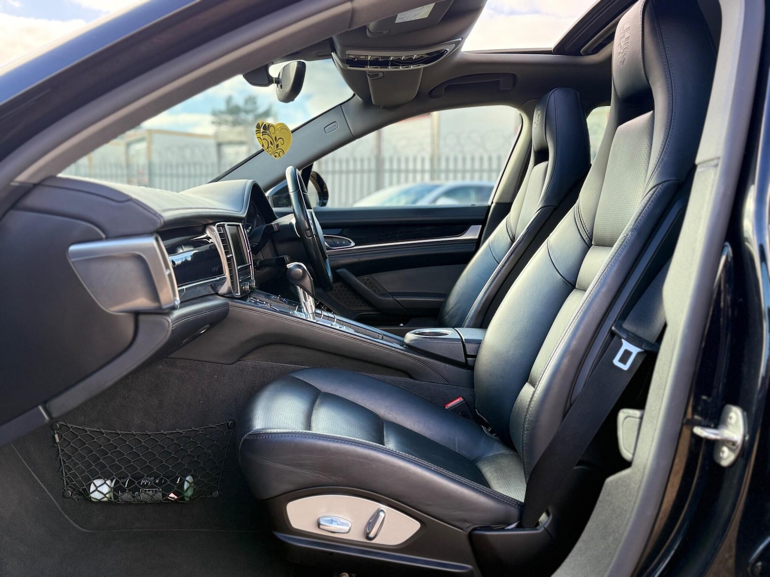 Used Porsche Panamera 2015 for sale - 76424045: Photo 38