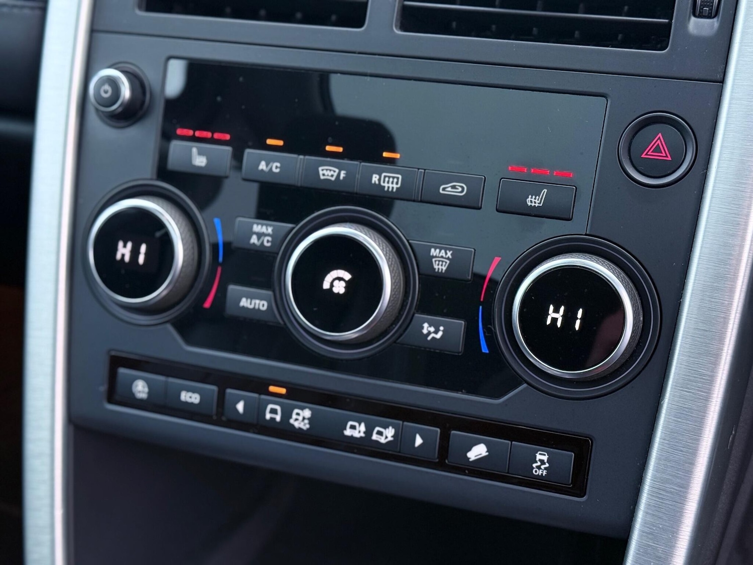 Used Land Rover Discovery Sport 2016 for sale - 77400731: Photo 22