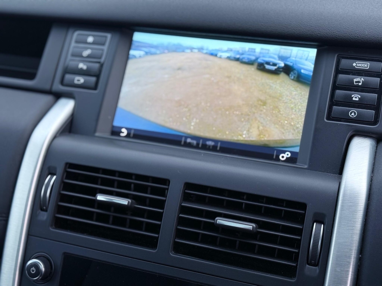 Used Land Rover Discovery Sport 2016 for sale - 77400731: Photo 23