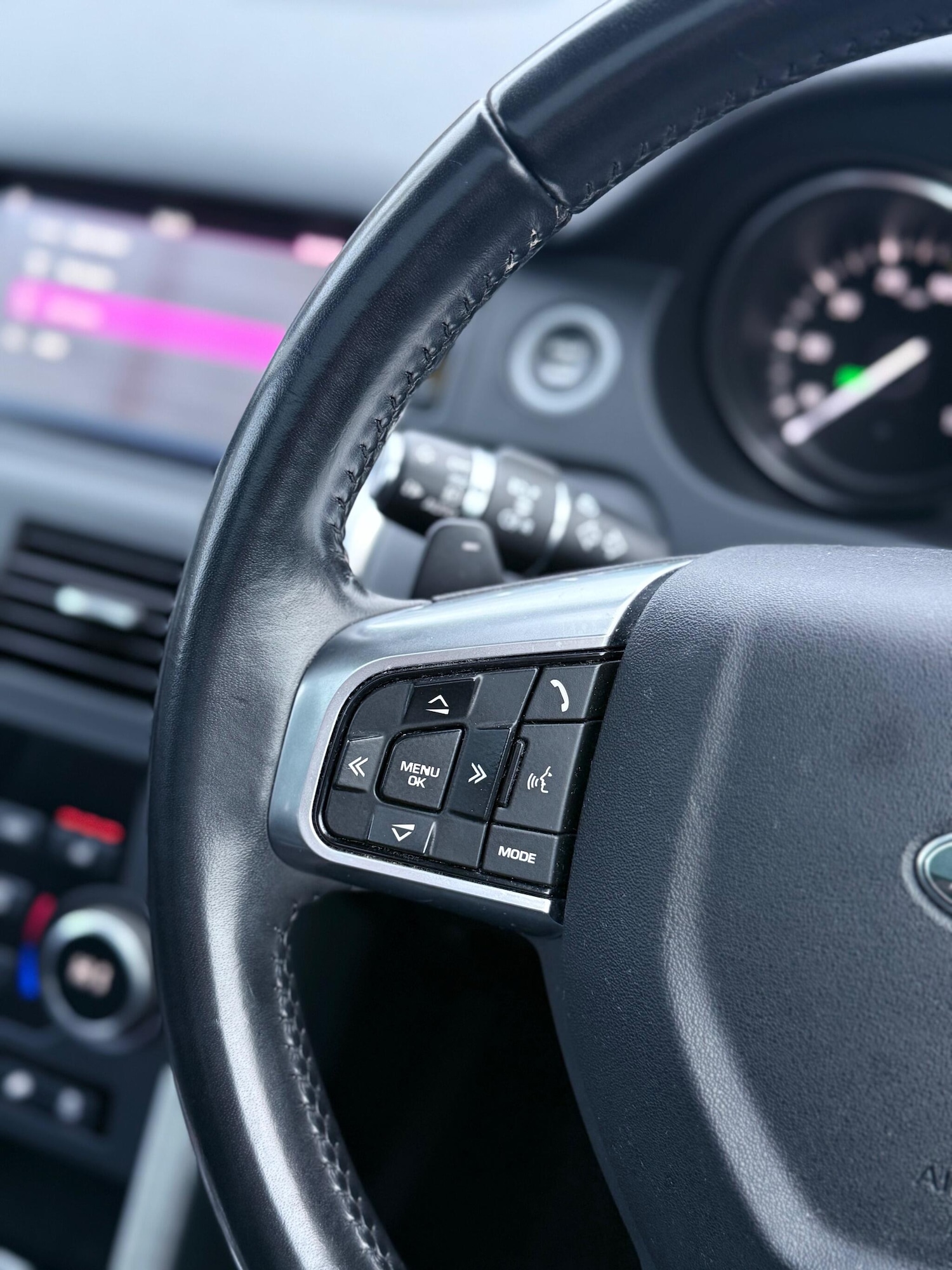 Used Land Rover Discovery Sport 2016 for sale - 77400731: Photo 27