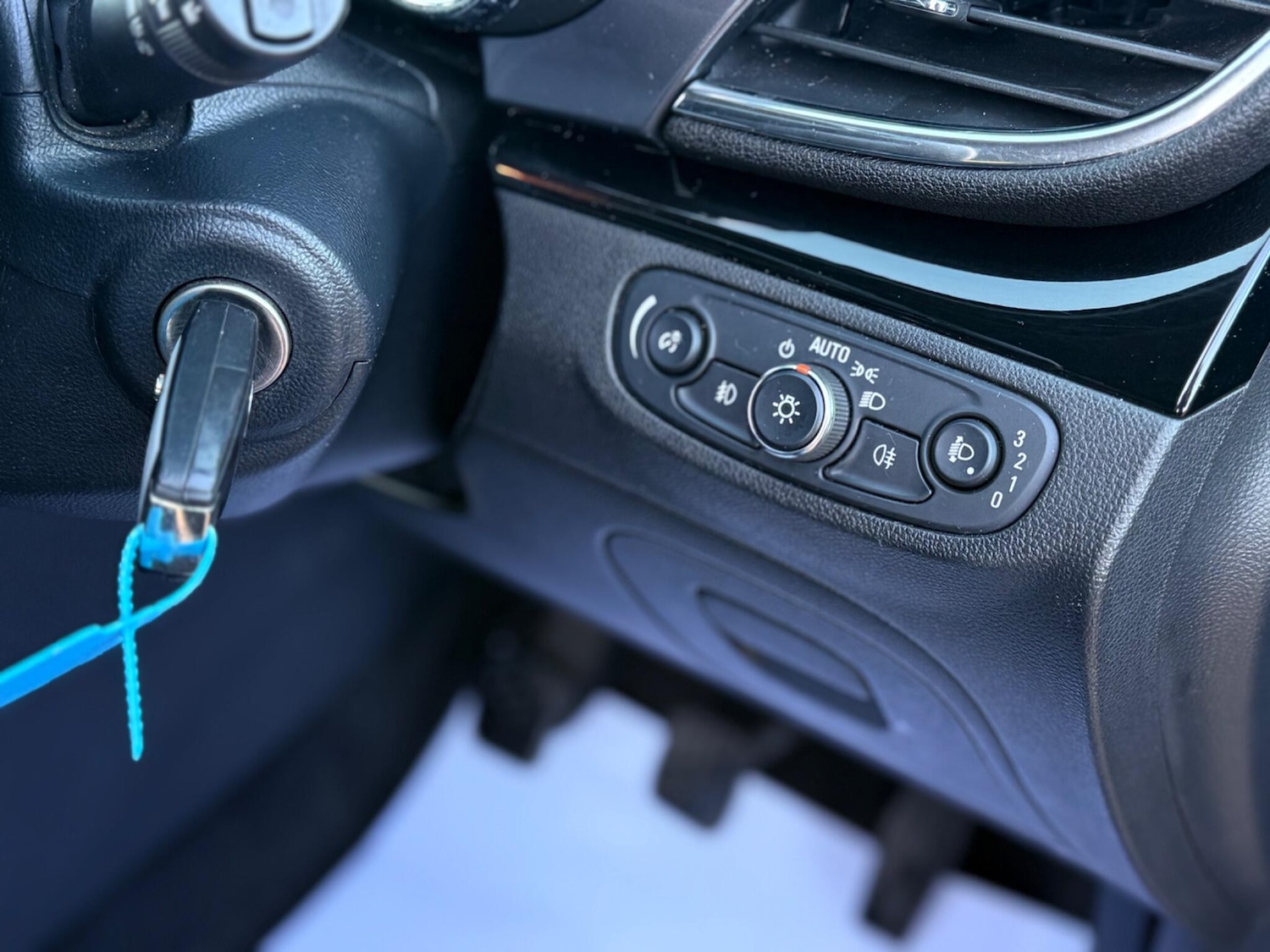 Used Vauxhall Mokka X 2017 for sale - 76913938: Photo 38