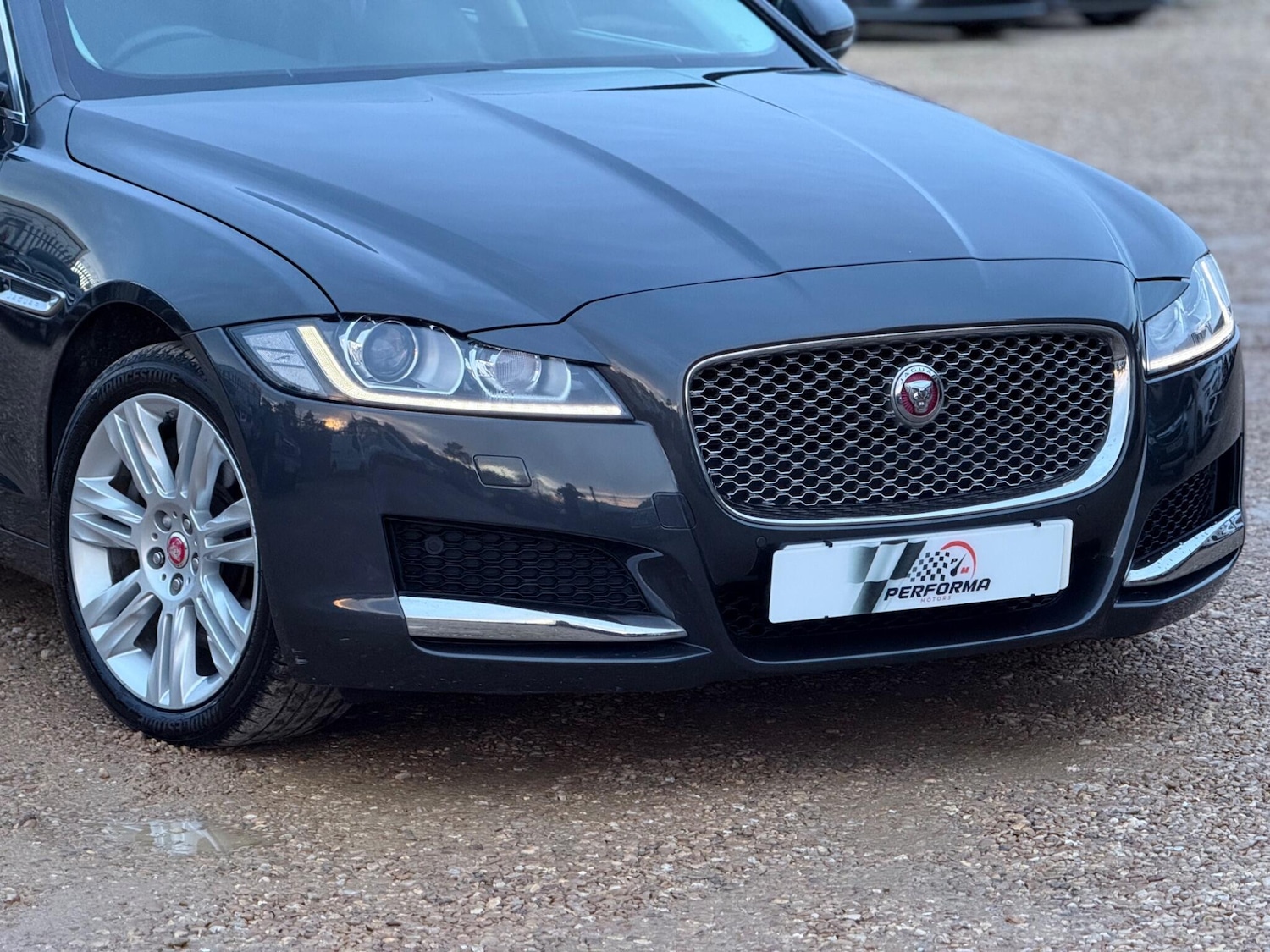 Used Jaguar XF 2017 for sale - 76743401: Photo 10