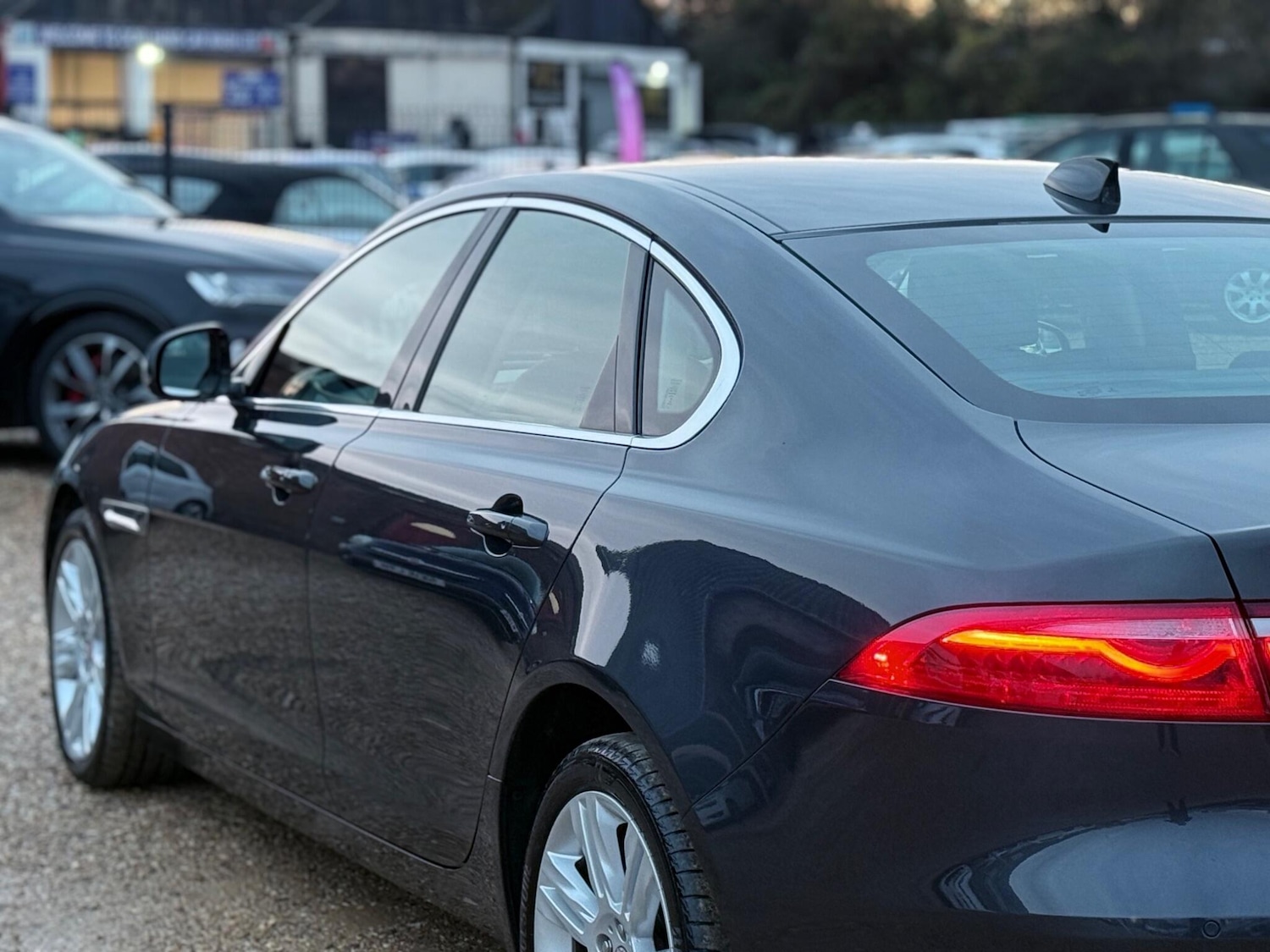 Used Jaguar XF 2017 for sale - 76743401: Photo 16