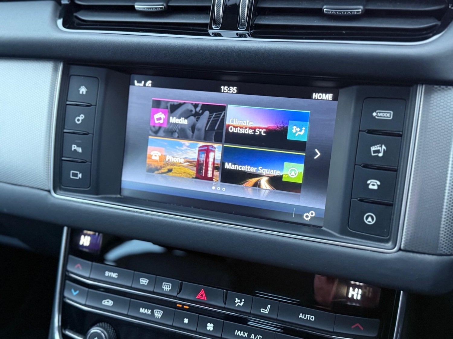 Used Jaguar XF 2017 for sale - 76743401: Photo 38