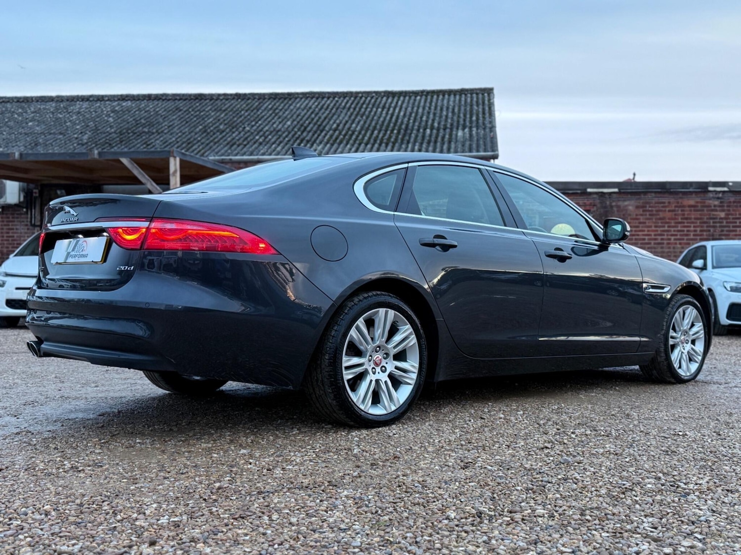 Used Jaguar XF 2017 for sale - 76743401: Photo 9