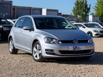 Used Volkswagen Golf 2016 for sale - 78417014: Photo
