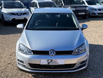 Used Volkswagen Golf 2016 for sale - 78417014: Photo
