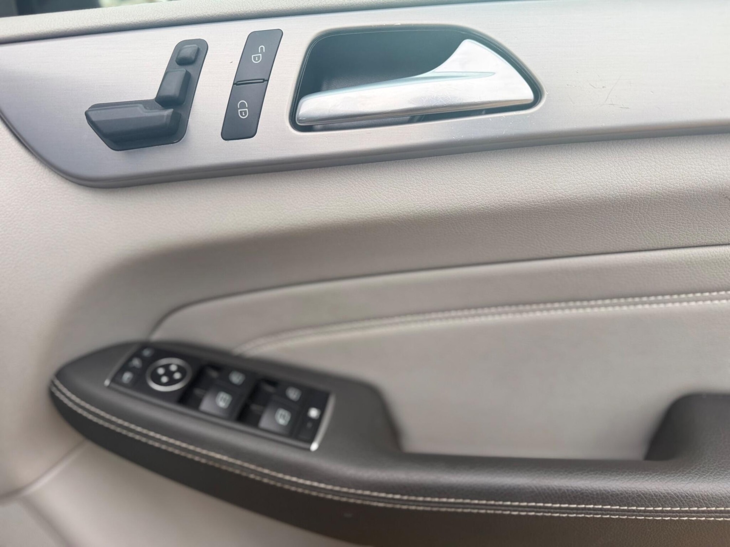 Used Mercedes-Benz M Class 2014 for sale - 76484750: Photo 27